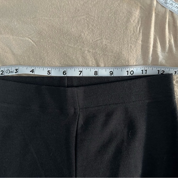 Victoria’s Secret supermodel Essentials ponte pants - Picture 9 of 10